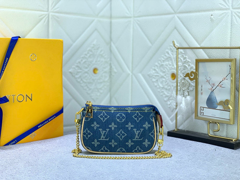 Dragons Bags ln Luxury Bag --81409