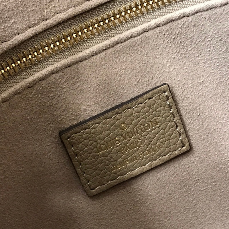 Dragons Bags ln Luxury Bag --59606