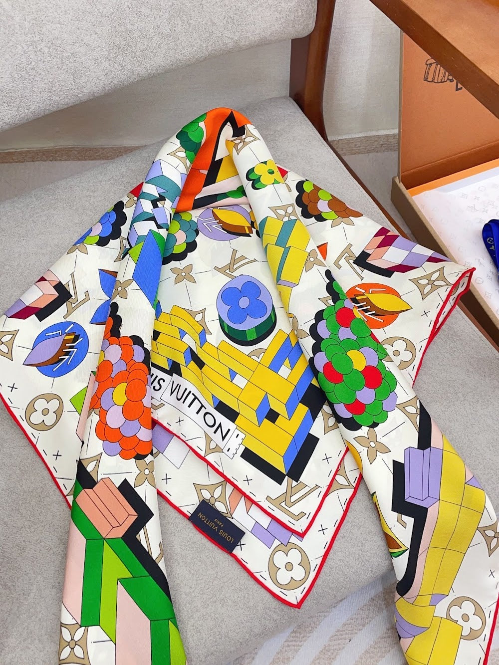 Dragons Bags Premium Designer Scarf --98816