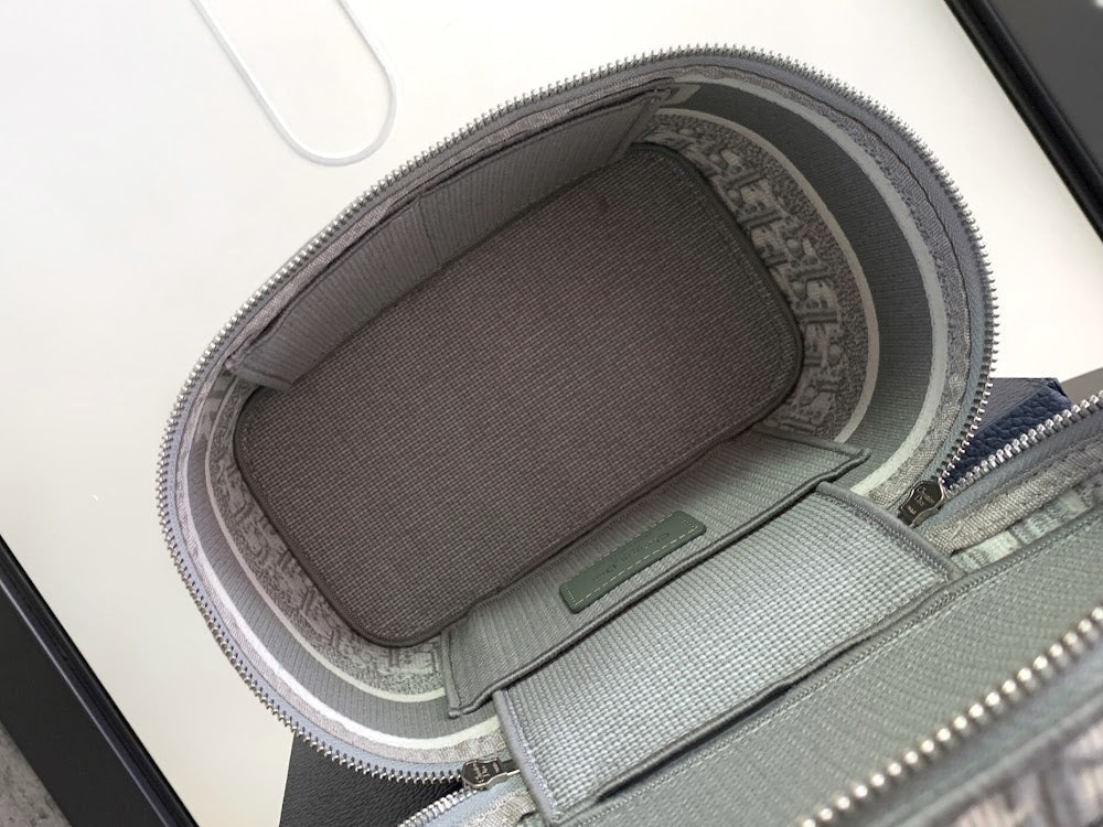 Dragons BagsDiorn Luxury Bag --114810