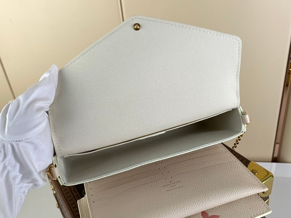 Dragons Bags ln Luxury Bag --61483
