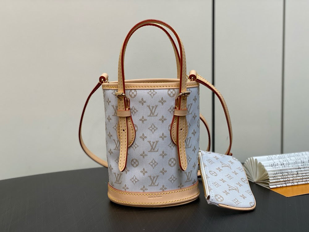 Dragons Bags ln Luxury Bag --81523