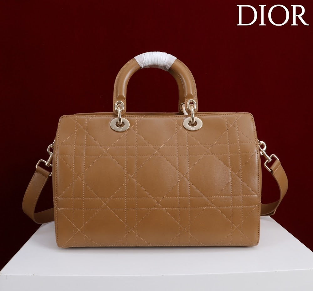 Dragons BagsDiorn Luxury Bag --115381