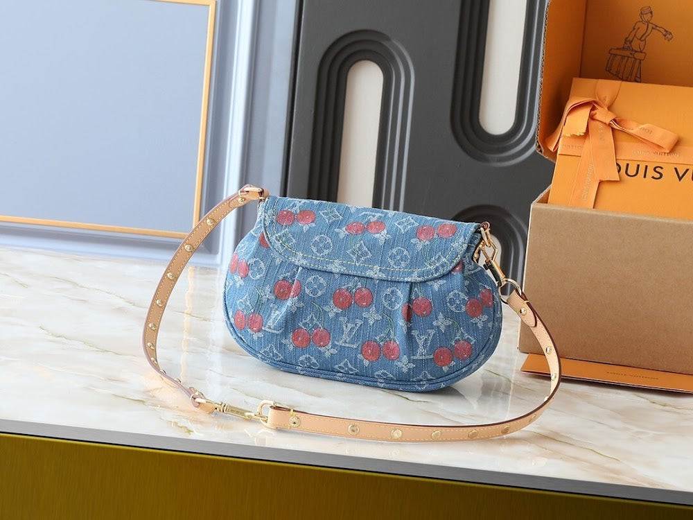 Dragons Bags ln Luxury Bag --76982