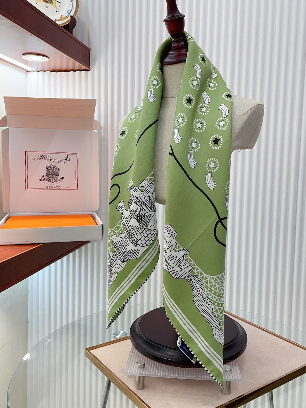 Dragons Bags Premium Designer Scarf --98825