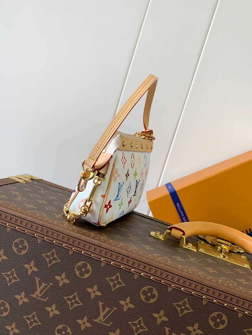 Dragons Bags ln Luxury Bag --81672