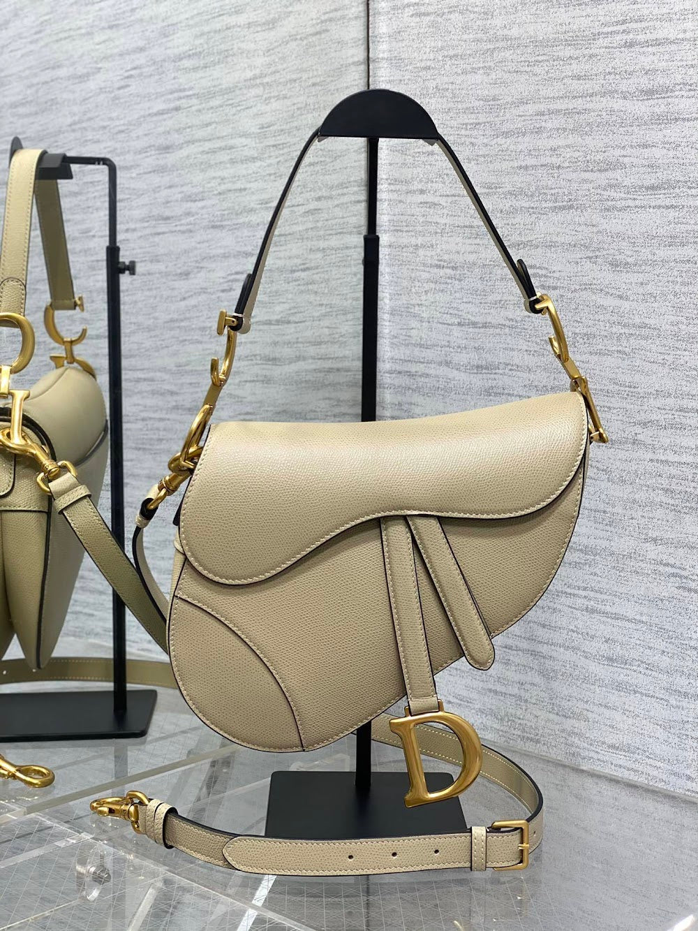 Dragons BagsDiorn Luxury Bag --114999