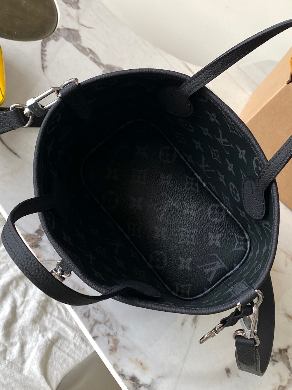 Dragons Bags ln Luxury Bag --96780