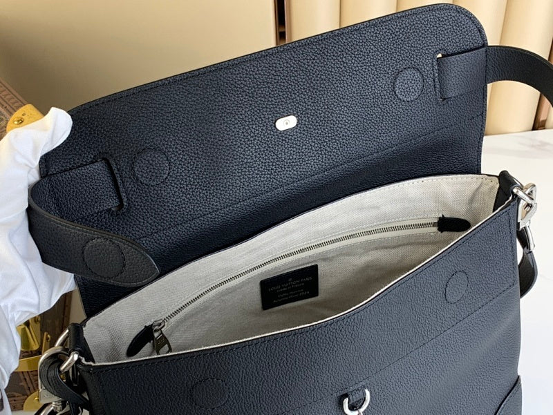 Dragons Bags ln Luxury Bag --58743