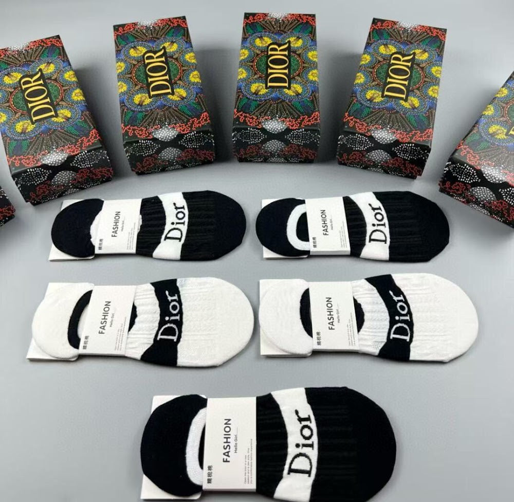 Dragons Bags Premium Luxury Socks --98198