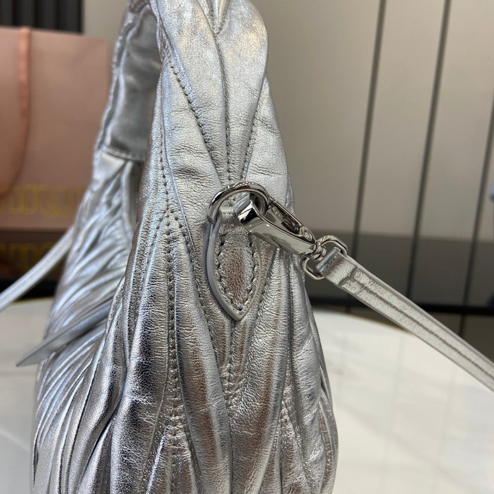 Dragons Bags Miun Miun Luxury Bag --122166