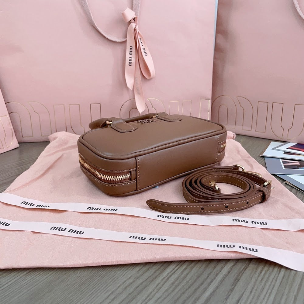 Dragons Bags Miun Miun Luxury Bag --123222