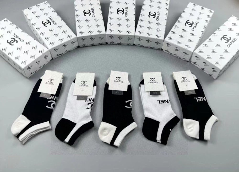Dragons Bags Premium Luxury Socks --98622