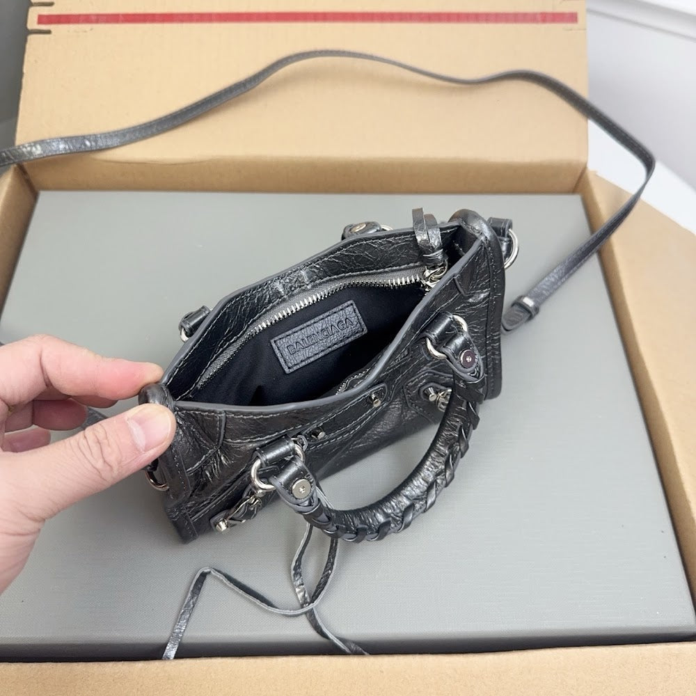 Dragons Bags Balenciaga Luxury Bag --110850