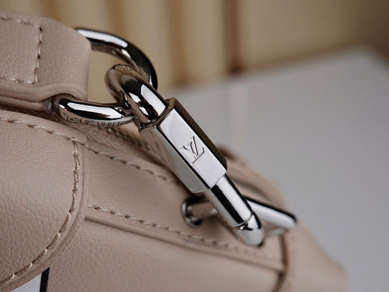 Dragons Bags ln Luxury Bag --66770
