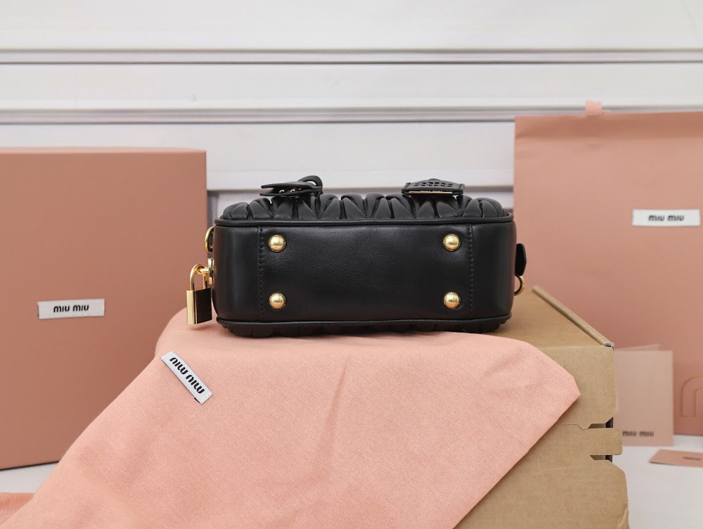 Dragons Bags Miun Miun Luxury Bag --122752