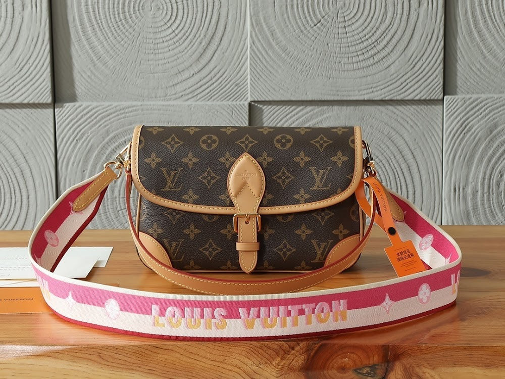 Dragons Bags ln Luxury Bag --97258