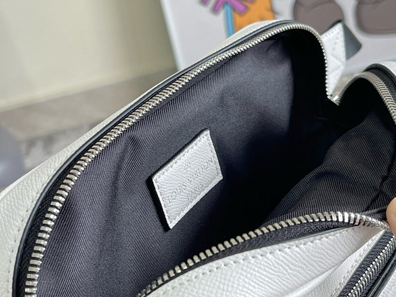 Dragons Bags ln Luxury Bag --71165