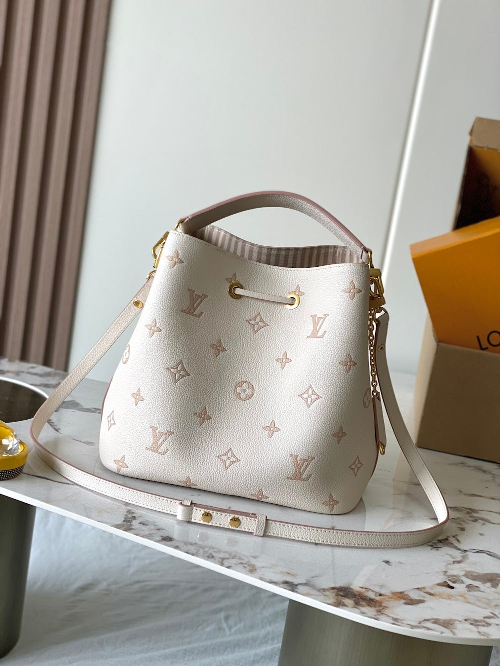 Dragons Bags ln Luxury Bag --97221