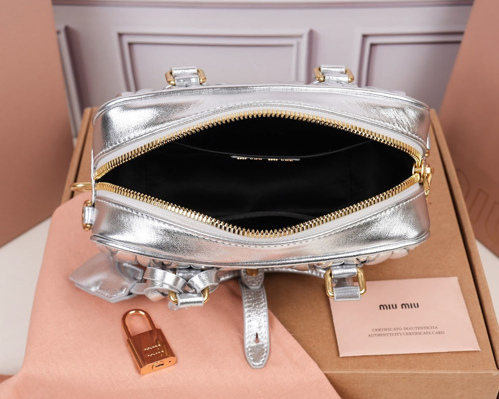 Dragons Bags Miun Miun Luxury Bag --123060