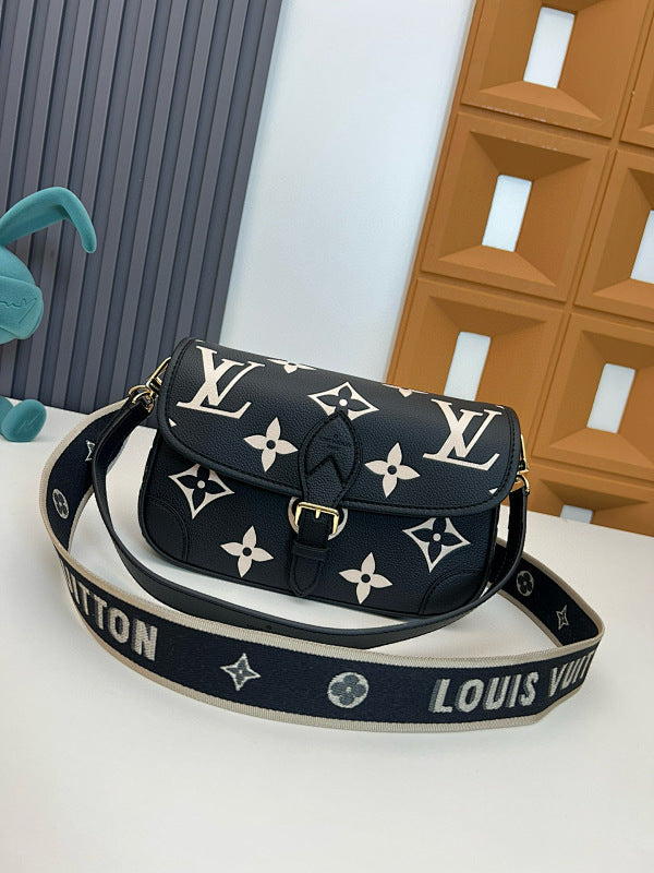 Dragons Bags ln Luxury Bag --81475