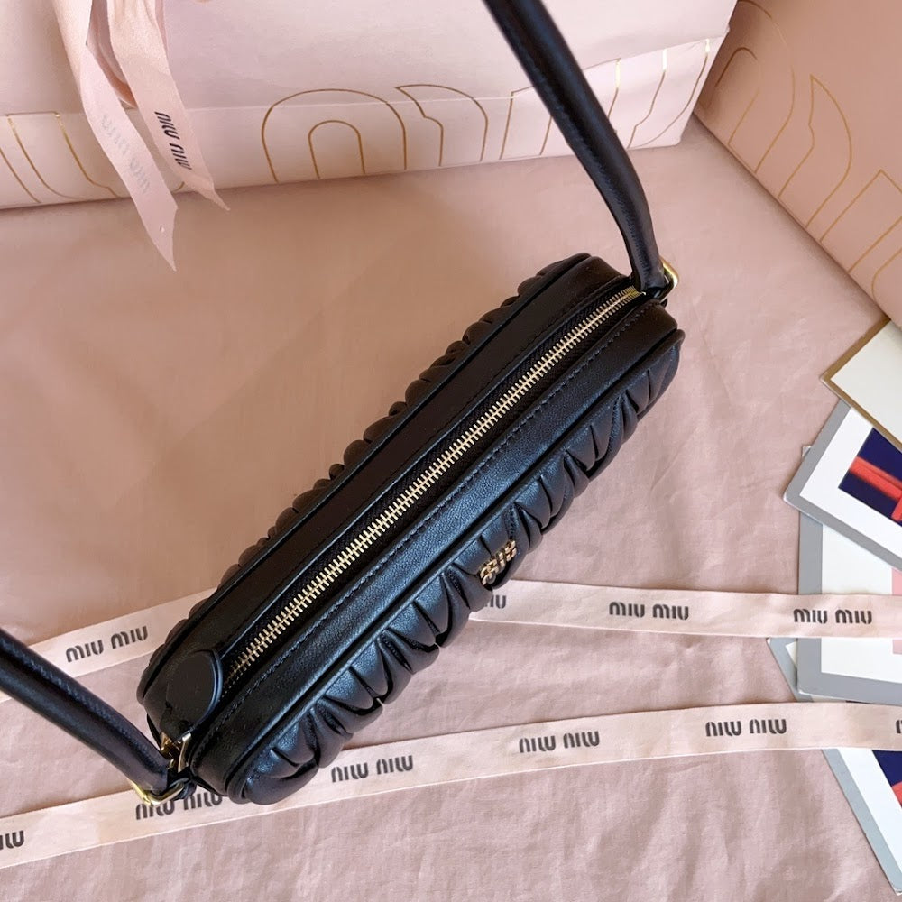 Dragons Bags Miun Miun Luxury Bag --122711