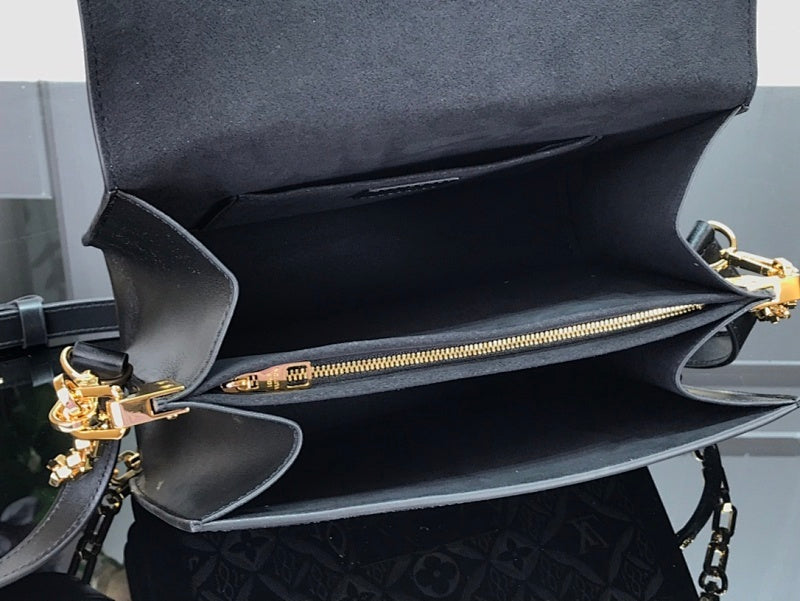 Dragons Bags ln Luxury Bag --59335
