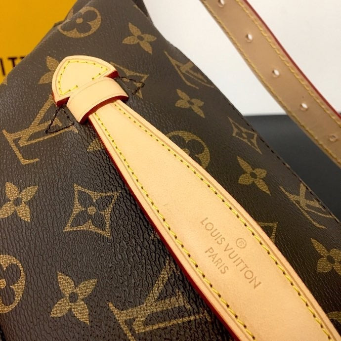 Dragons Bags ln Luxury Bag --59554