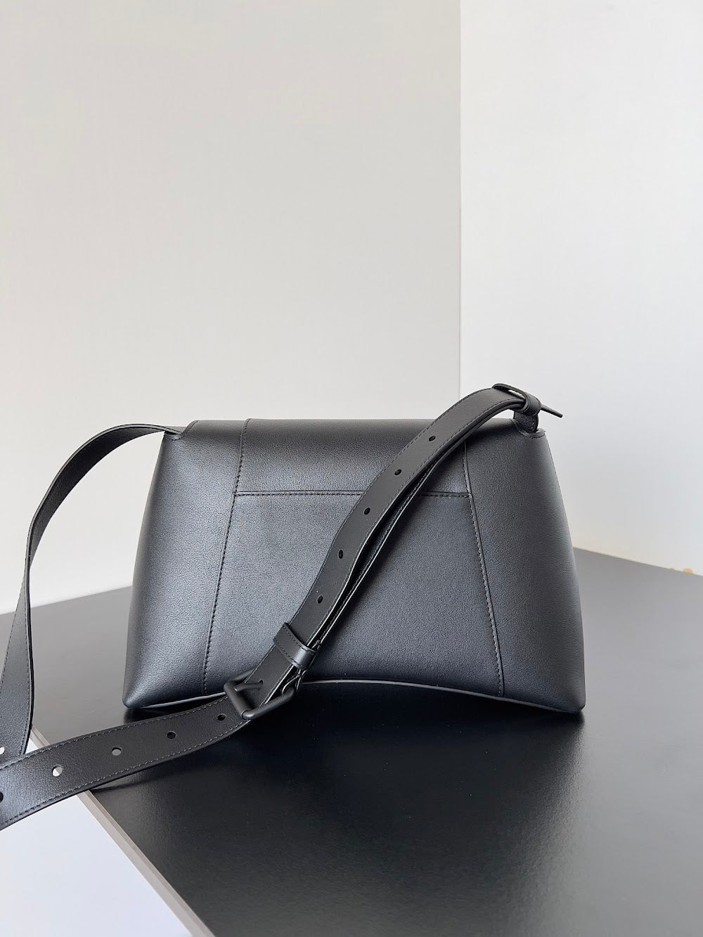 Dragons Bags Balenciaga Luxury Bag --111292