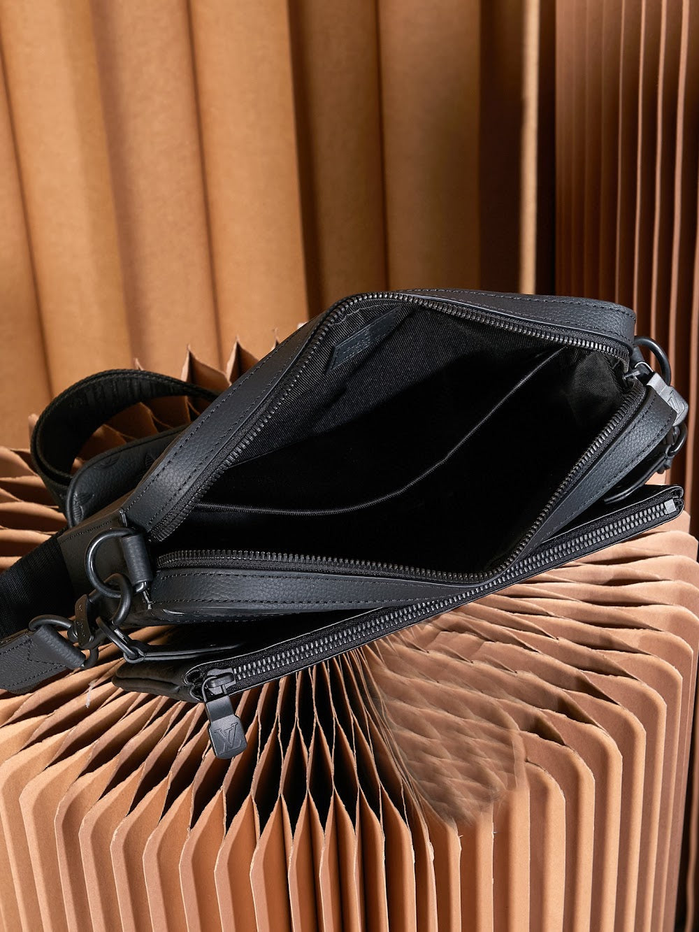Dragons Bags ln Luxury Bag --71374