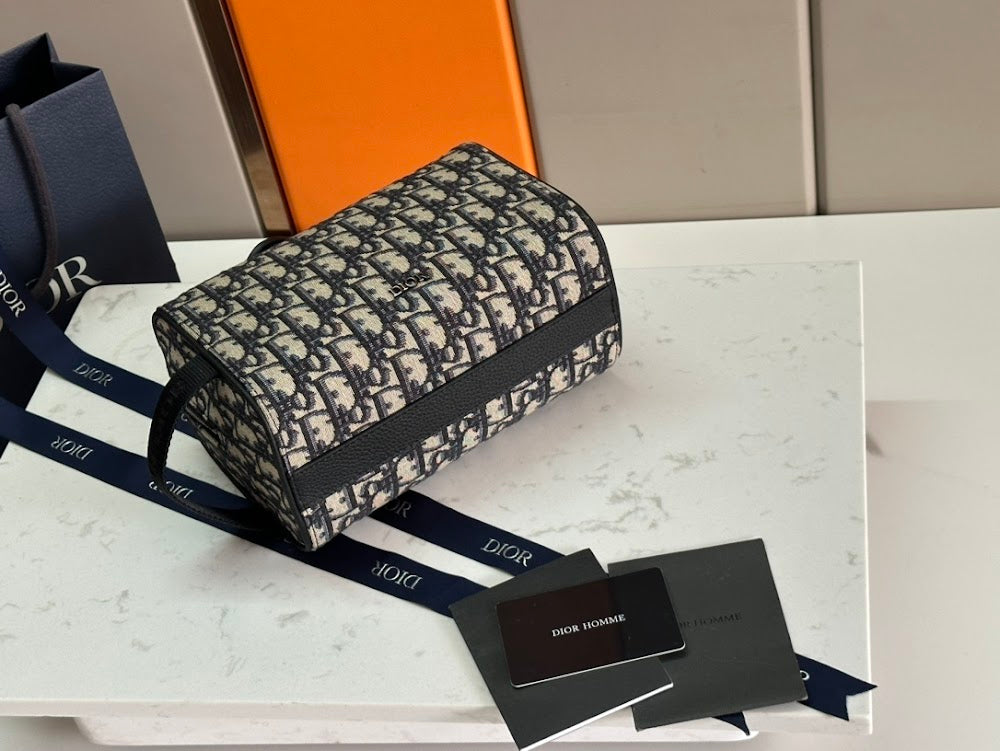 new-designer-premium-bags-nm16756
