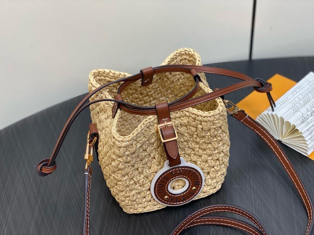 Dragons Bags ln Luxury Bag --81495