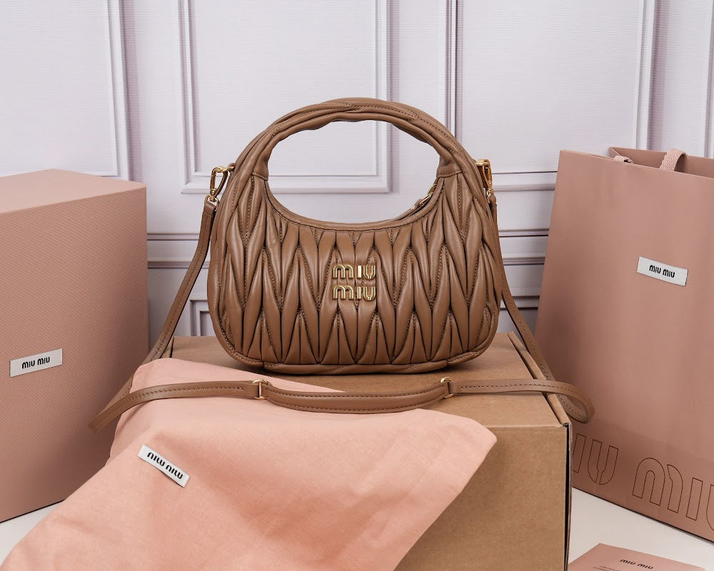 Dragons Bags Miun Miun Luxury Bag --123052