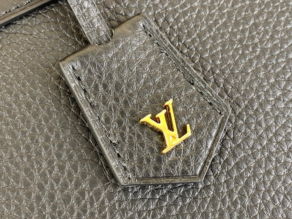 Dragons Bags ln Luxury Bag --61981
