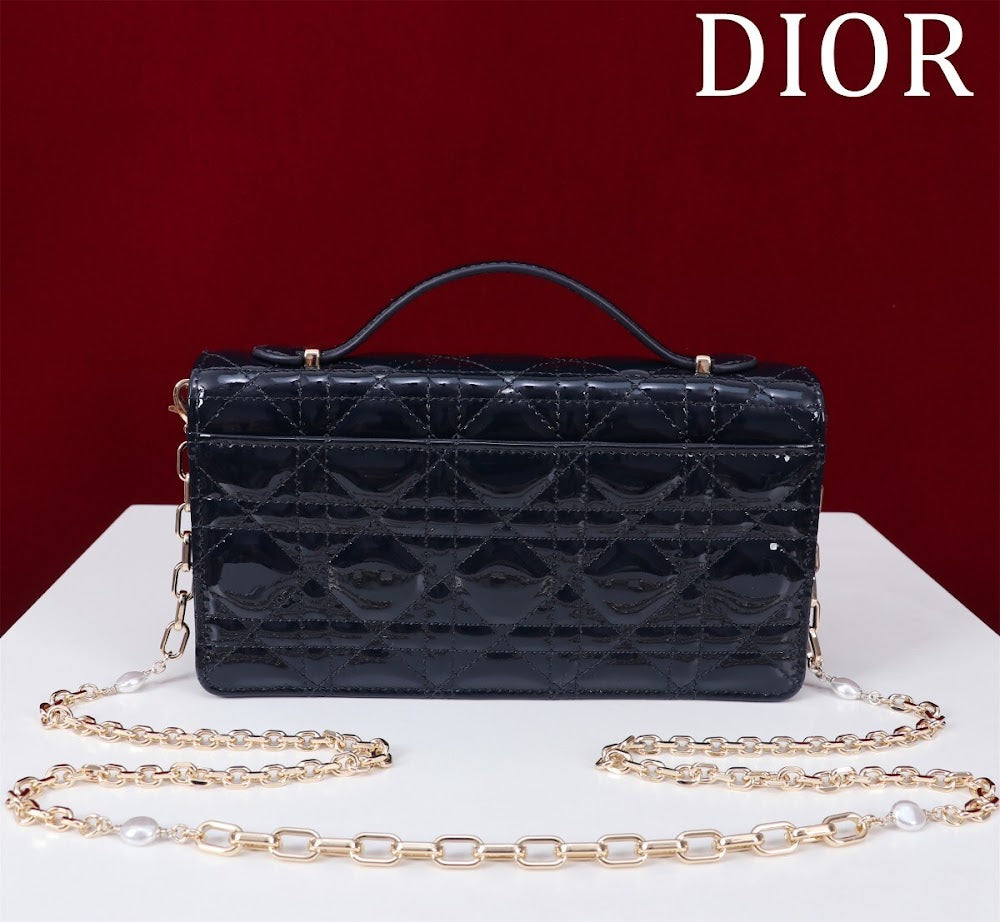Dragons BagsDiorn Luxury Bag --116390