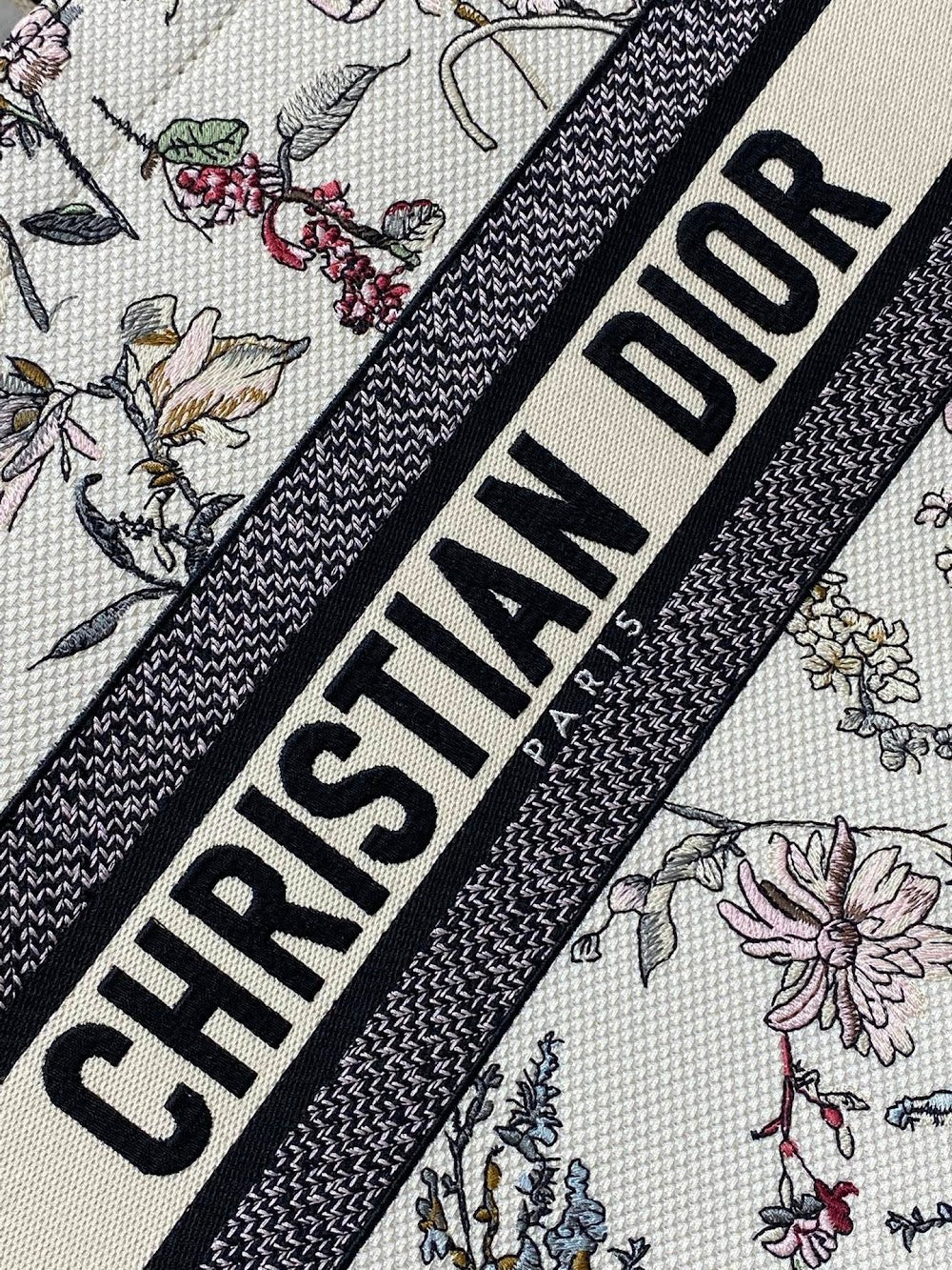 new-designer-premium-bags-nm16737