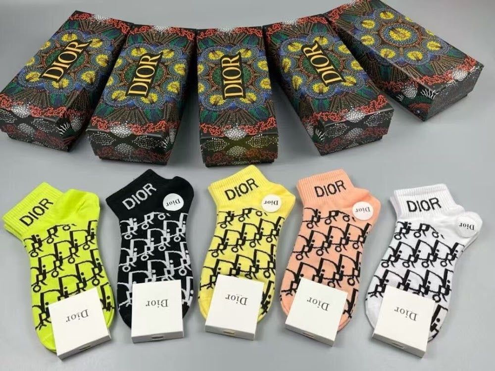 Dragons Bags Premium Luxury Socks --98453