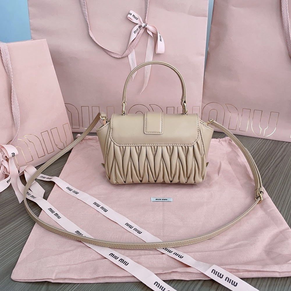 Dragons Bags Miun Miun Luxury Bag --123255