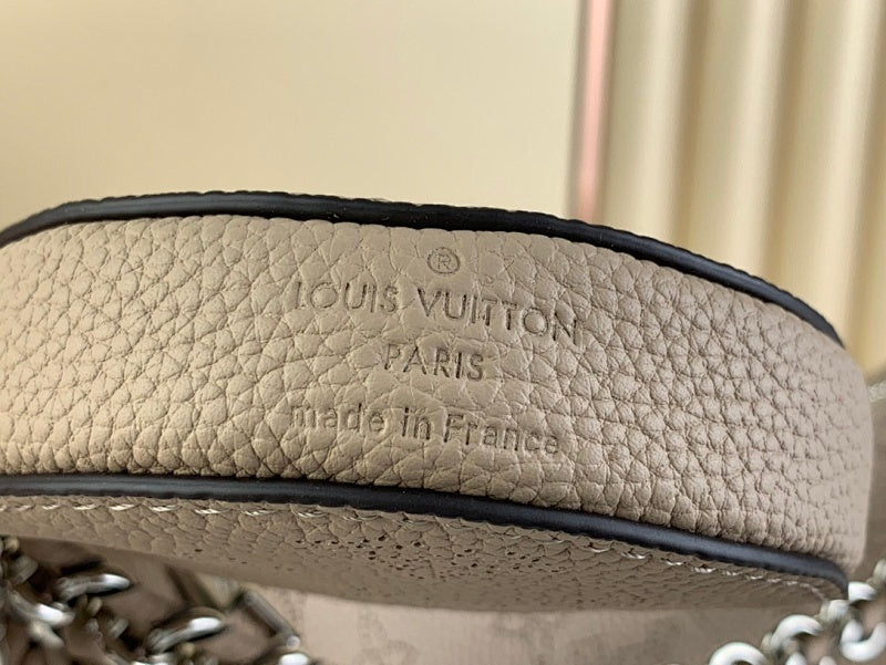 Dragons Bags ln Luxury Bag --68589