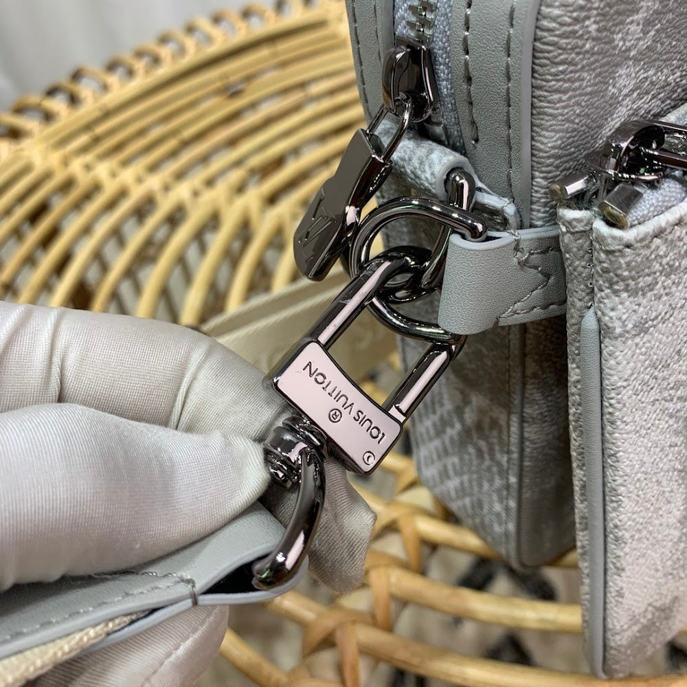Dragons Bags ln Luxury Bag --60131