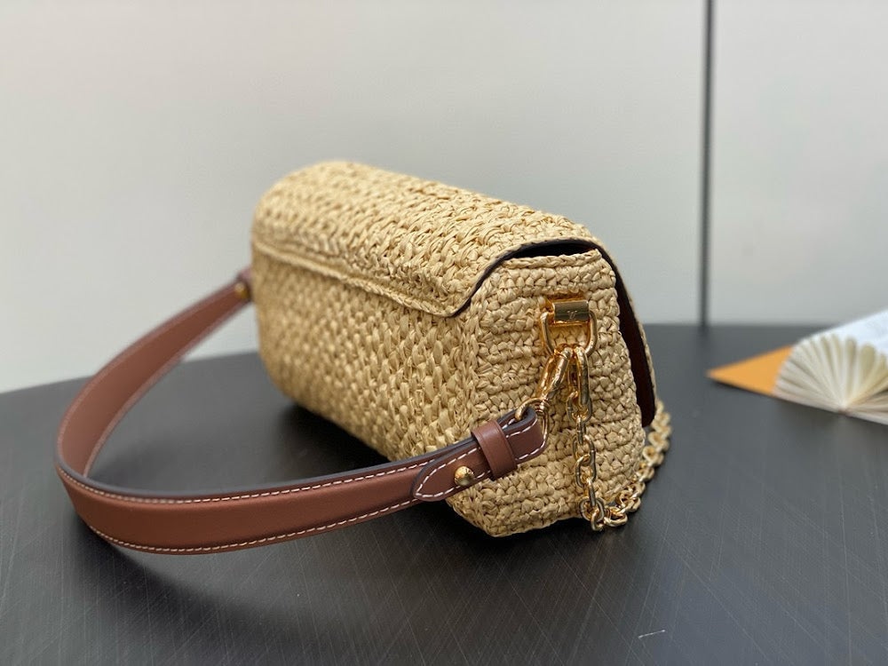 Dragons Bags ln Luxury Bag --81507