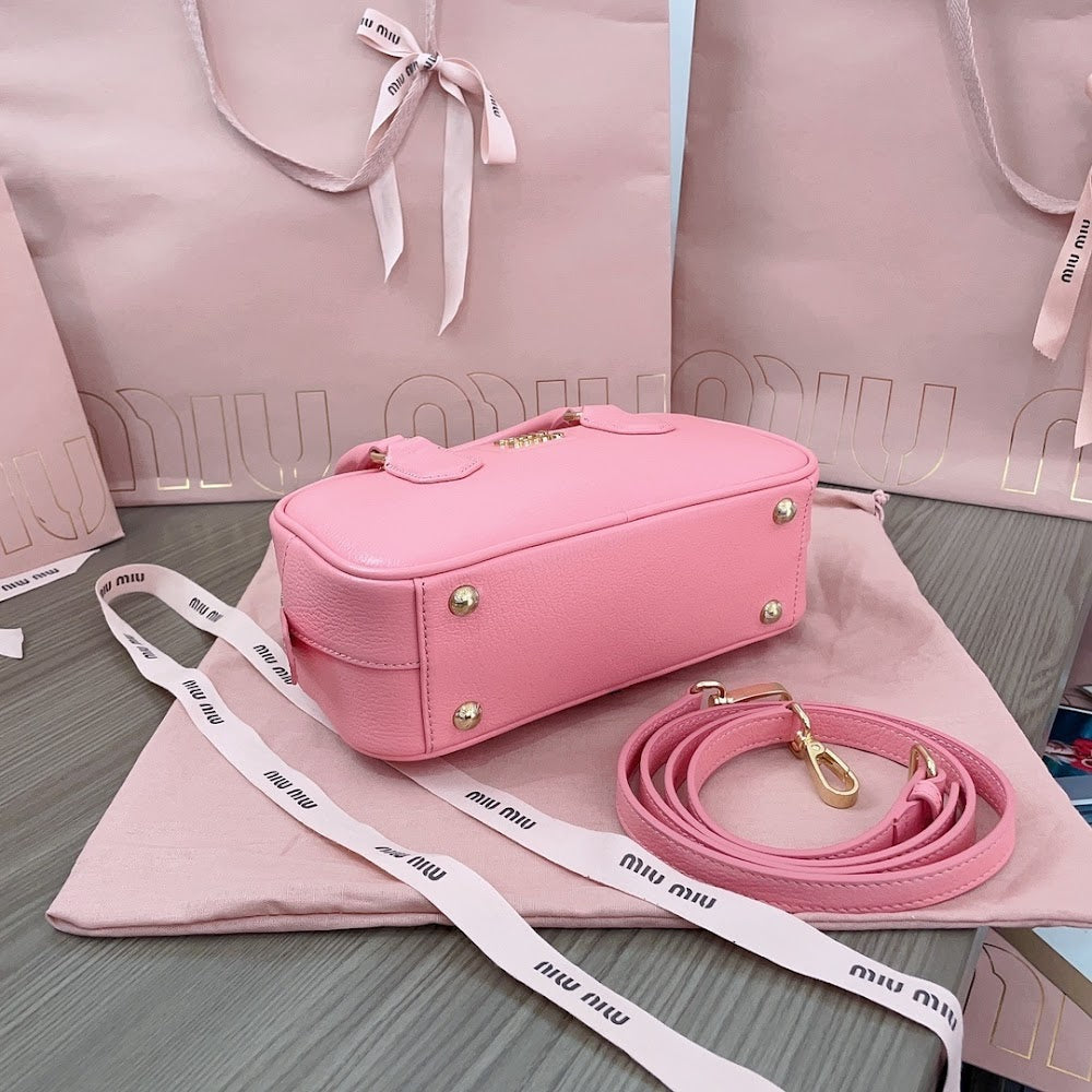 Dragons Bags Miun Miun Luxury Bag --123284