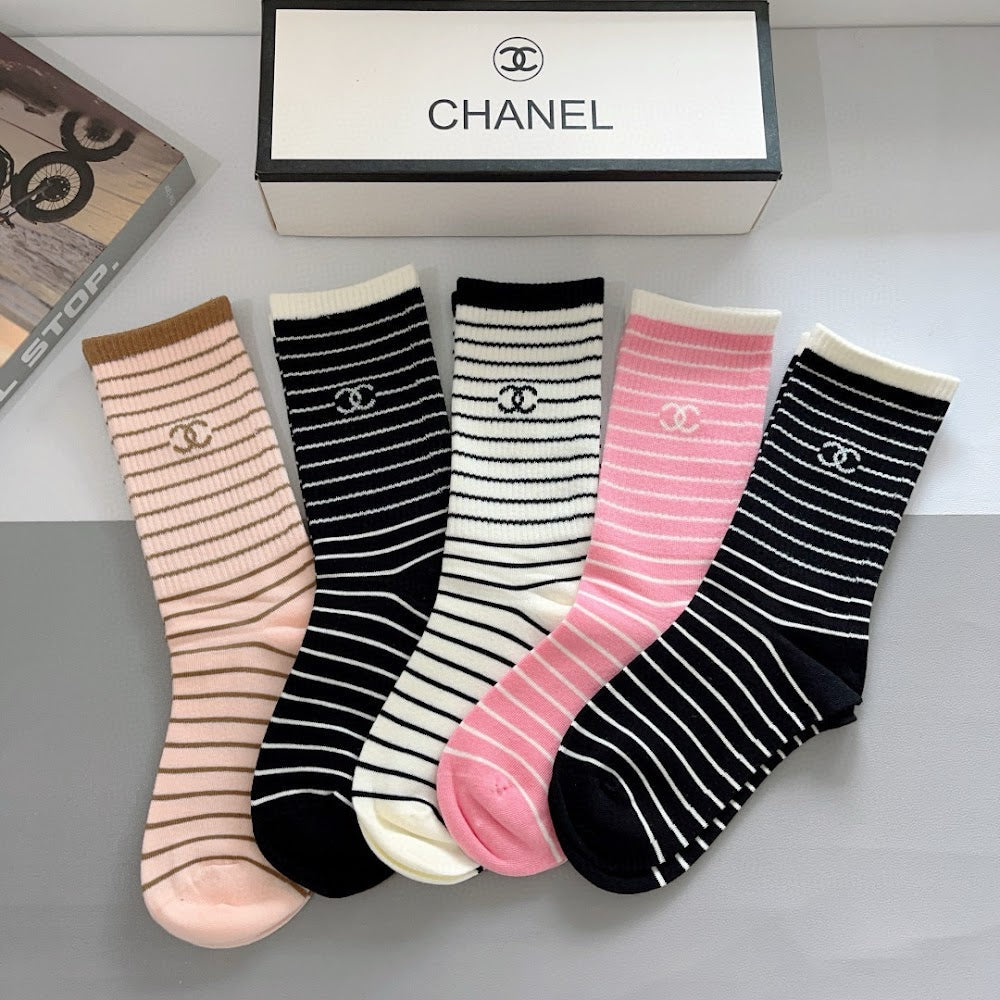 Dragons Bags Premium Luxury Socks --98133