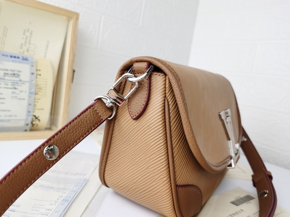 Dragons Bags ln Luxury Bag --78456