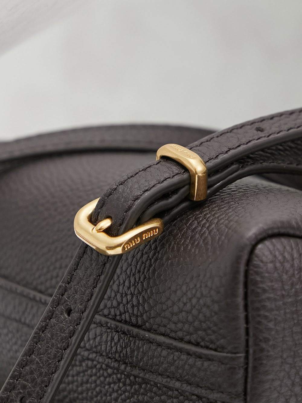 Dragons Bags Miun Miun Luxury Bag --123095