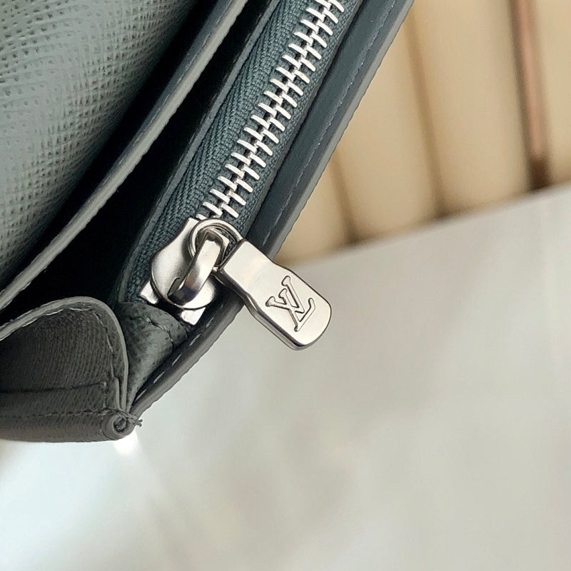 Dragons Bags ln Luxury Bag --60499