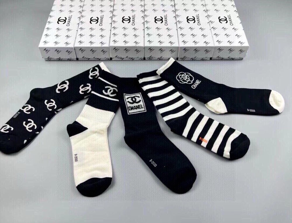 Dragons Bags Premium Luxury Socks --98605