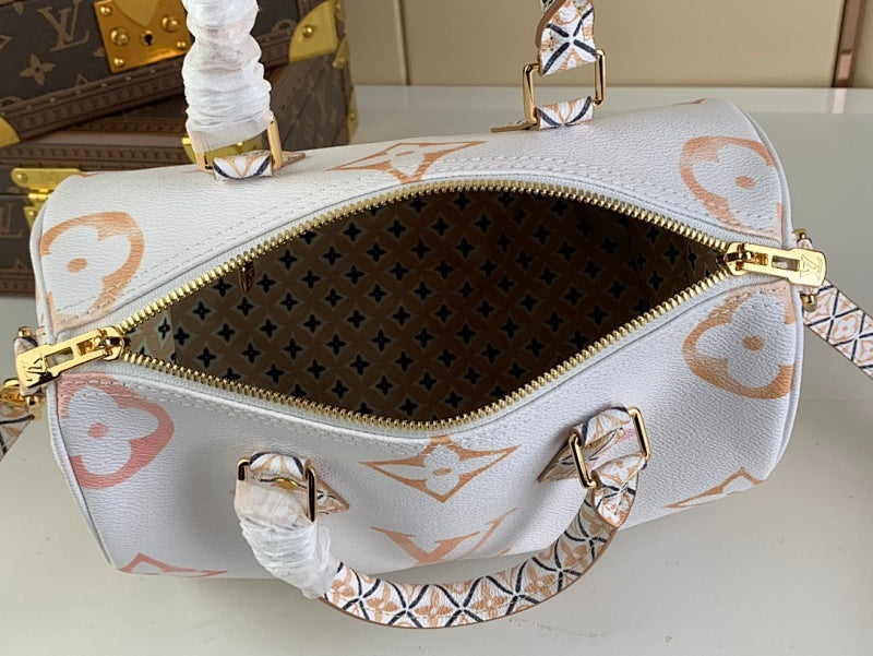 Dragons Bags ln Luxury Bag --61680