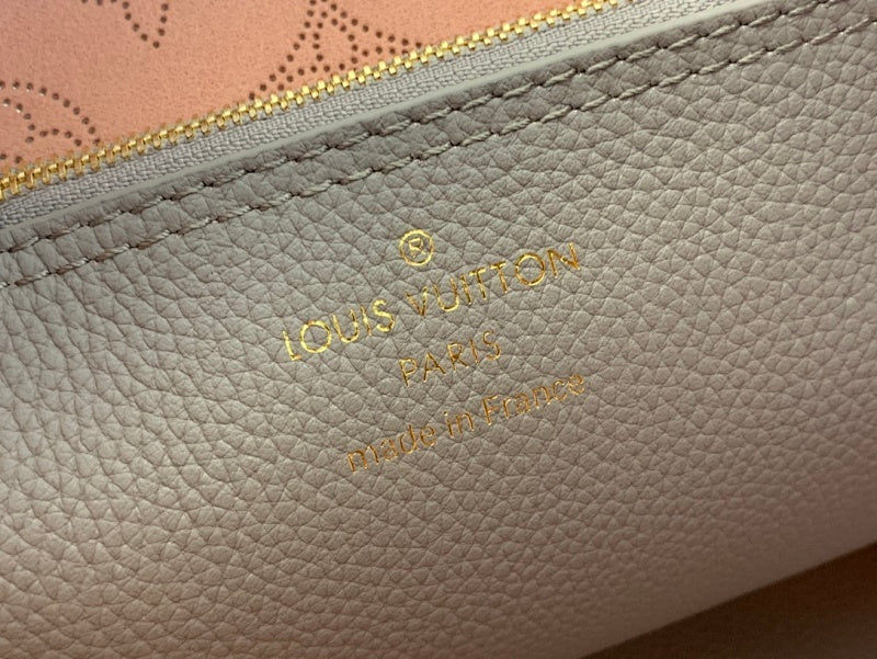 Dragons Bags ln Luxury Bag --61997