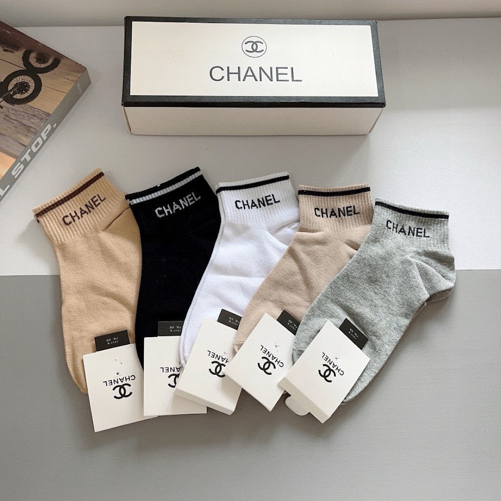 Dragons Bags Premium Luxury Socks --98136